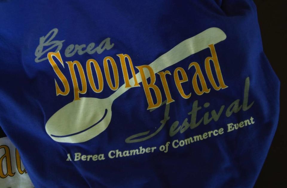 There are lots of events during the free Spoonbread Festival including a 5K, carnival rides and games, music and of course lots of delicious spoonbread.