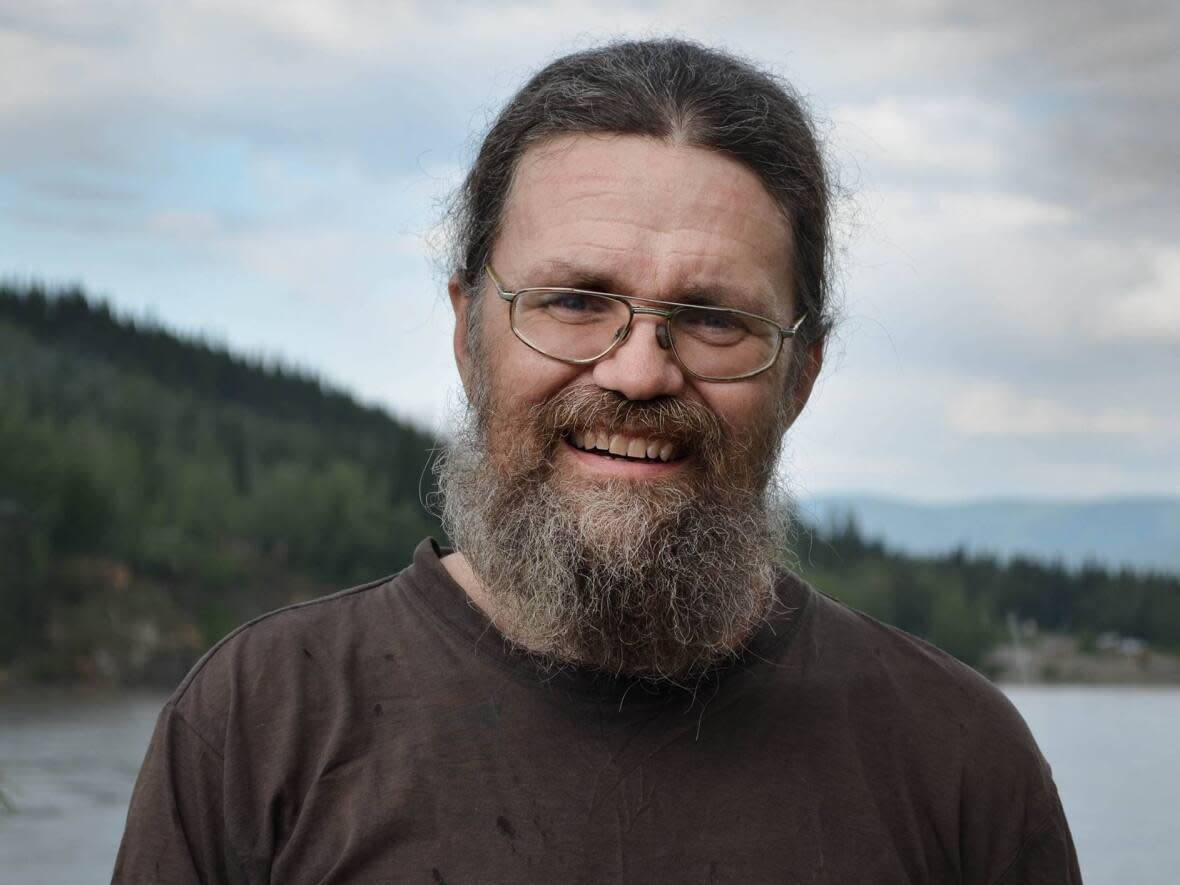 Bill Donaldson is locally known as Caveman Bill. His lifestyle has well prepared him to live in isolation, for the most part. (Sidney Blais and Jasmine Sikand, Stories North - image credit)