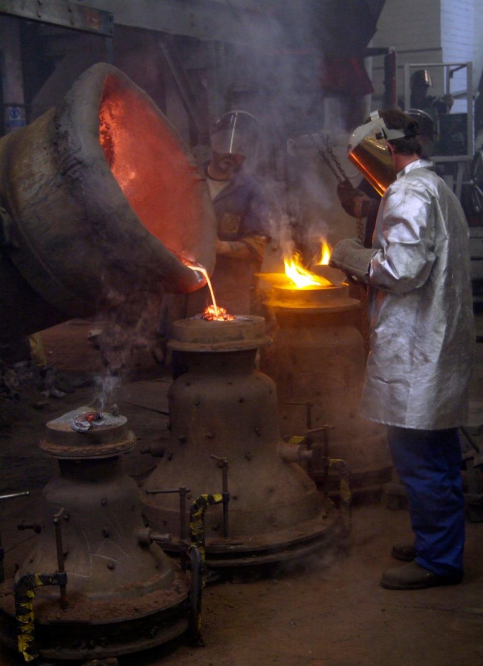 bells being cast at the Whitechapel foundry before it was closed in 2017 - alamy