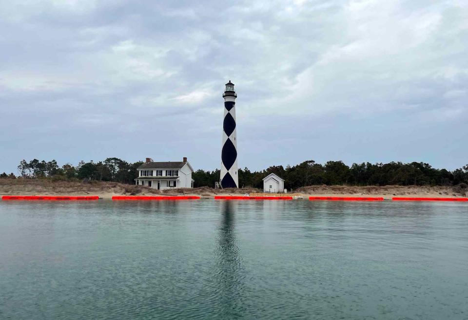 <p>NPS/Cape Lookout National Seashore</p>