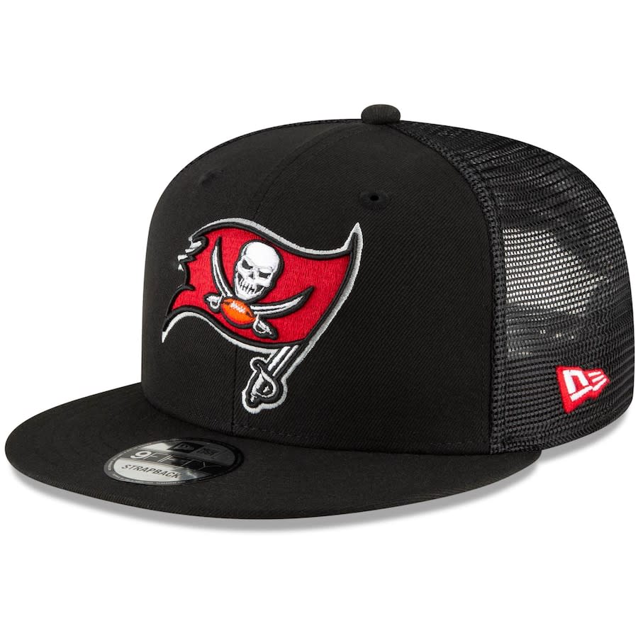 Tampa Bay Buccaneers New Era Shade Trucker 9FIFTY Snapback Hat 