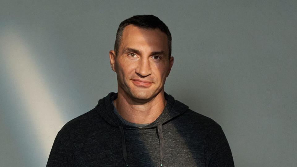 Wladimir Klitschko will dem Ermittlerteam entkommen. (Bild: Amazon)