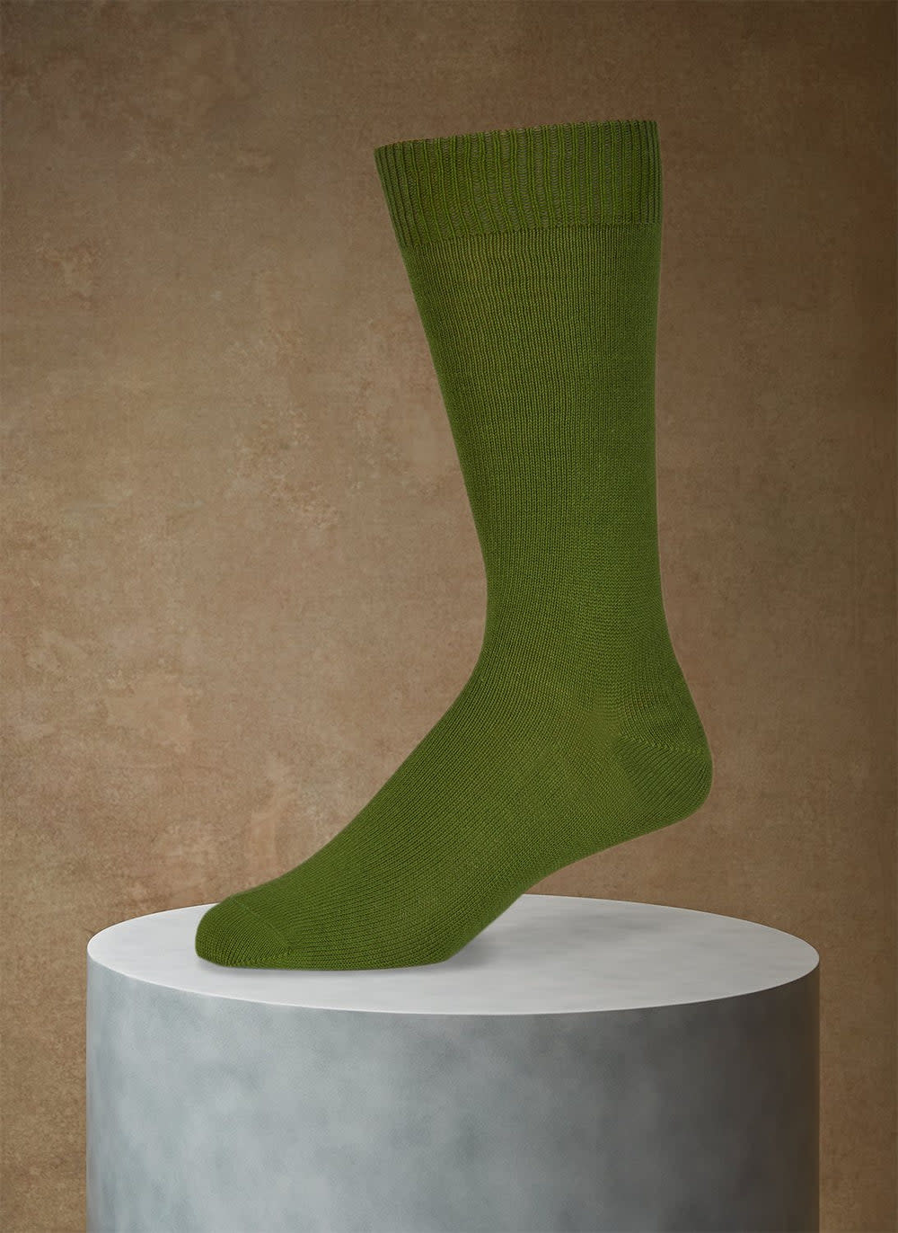 <p><a href="https://www.lorenzouomo.com/collections/luxury-giza-cotton-socks/products/egyptian-cotton-sock-in-bright-green" rel="nofollow noopener" target="_blank" data-ylk="slk:Shop Now;elm:context_link;itc:0;sec:content-canvas" class="link rapid-noclick-resp">Shop Now</a></p><p>Egyptian Cotton Sock</p><p>lorenzouomo.com</p><p>$17.00</p>