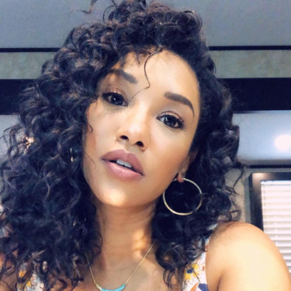 Photo credit: Candice Patton - Twitter