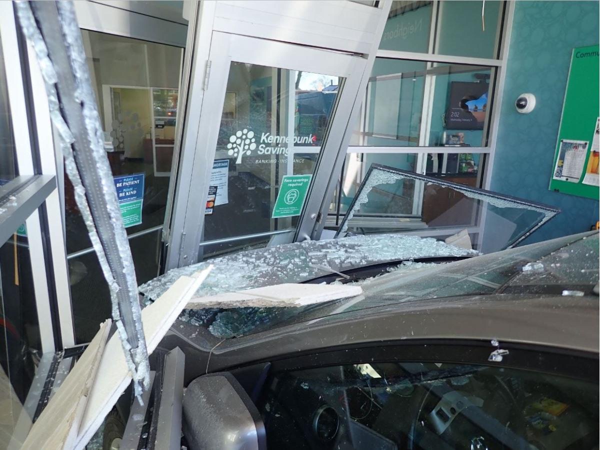 Dover crashes: Woman, dog injured as car hits tree. Second car smashes into  bank.