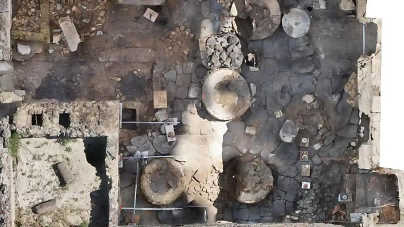 The bakery-prison seen from above.