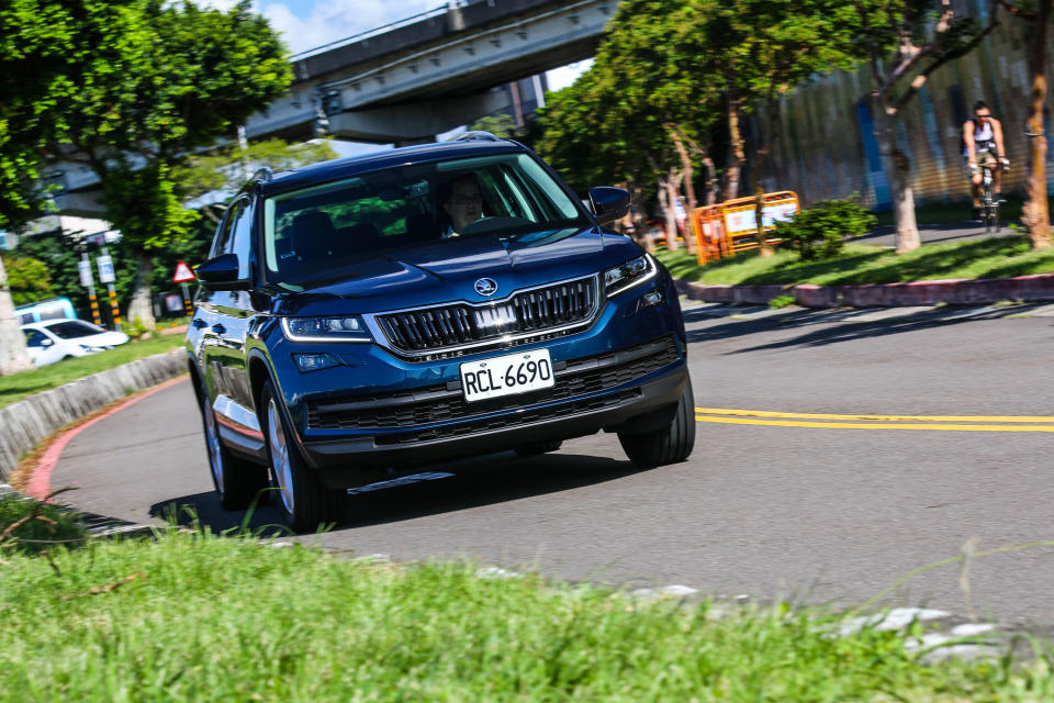 Kodiaq 尊榮版 TSI 車型不僅行路質感相當出色，面對山路也能從容應對。