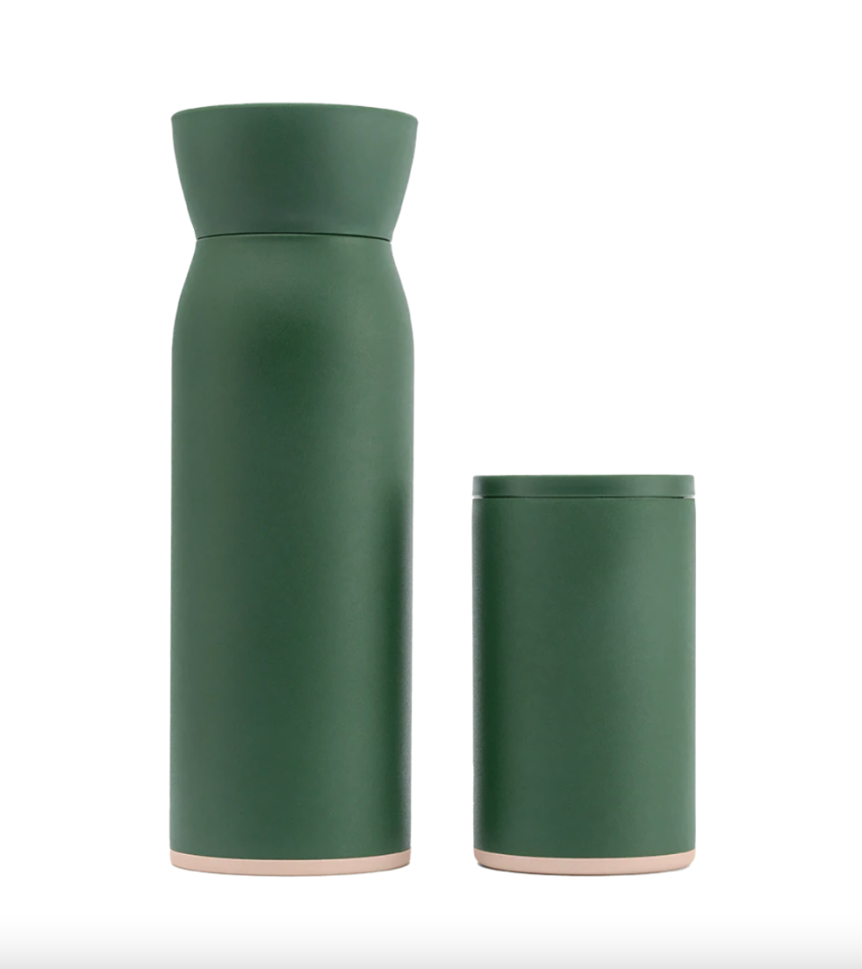 <p><a href="https://go.redirectingat.com?id=74968X1596630&url=https%3A%2F%2Fcarryhitch.com%2Fproducts%2Fbottle-and-cup-forest-green&sref=https%3A%2F%2Fwww.harpersbazaar.com%2Ffashion%2Ftrends%2Fg39806347%2Fbest-gifts-for-dad%2F" rel="nofollow noopener" target="_blank" data-ylk="slk:Shop Now;elm:context_link;itc:0;sec:content-canvas" class="link ">Shop Now</a></p><p>Bottle and Cup</p><p>$69.00</p><p>carryhitch.com</p><span class="copyright">carryhitch.com</span>
