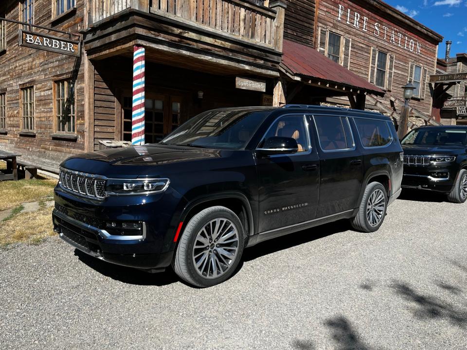 2023 Jeep Grand Wagoneer L