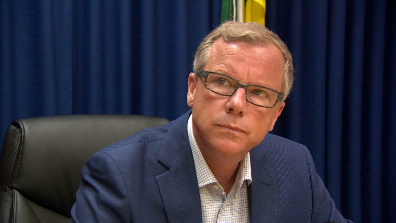 Sask. Premier Brad Wall visits northern communities to address youth suicide crisis