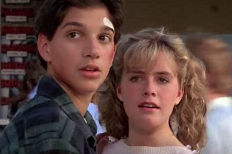 Elisabeth Shue fue la novia de Daniel LaRusso en Karate Kid -y también la de Marty McFly en Volver al Futuro-