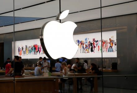 People visit an Apple store  in Istanbul, Turkey August 15, 2018. REUTERS/Murad Sezer