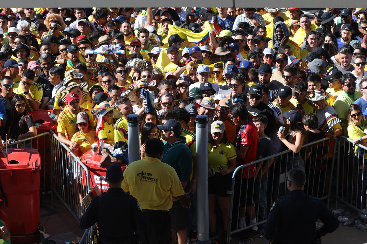 SANTA CLARA, CALIFORNIA - JULY 2: supporters are kept waiting for security checks in the heat before entering the stadium prior to the CONMEBOL Copa America 2024 match between Brazil and Colombia  at Levi's Stadium on July 2, 2024 in Santa Clara, California. (Photo by Mark Leech/Offside/Offside via Getty Images)