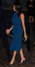<p>En effet, à cette époque, la duchesse de Sussex portait une robe bleue particulièrement ample, laissant alors apparaître un petit ventre rebondi. Crédit photo : Getty Images </p>