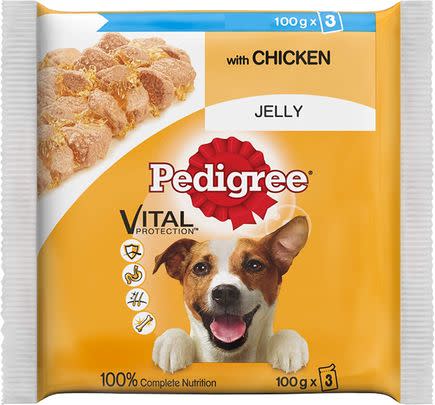 Get 42 packs of Pedigree dog food at 15% off