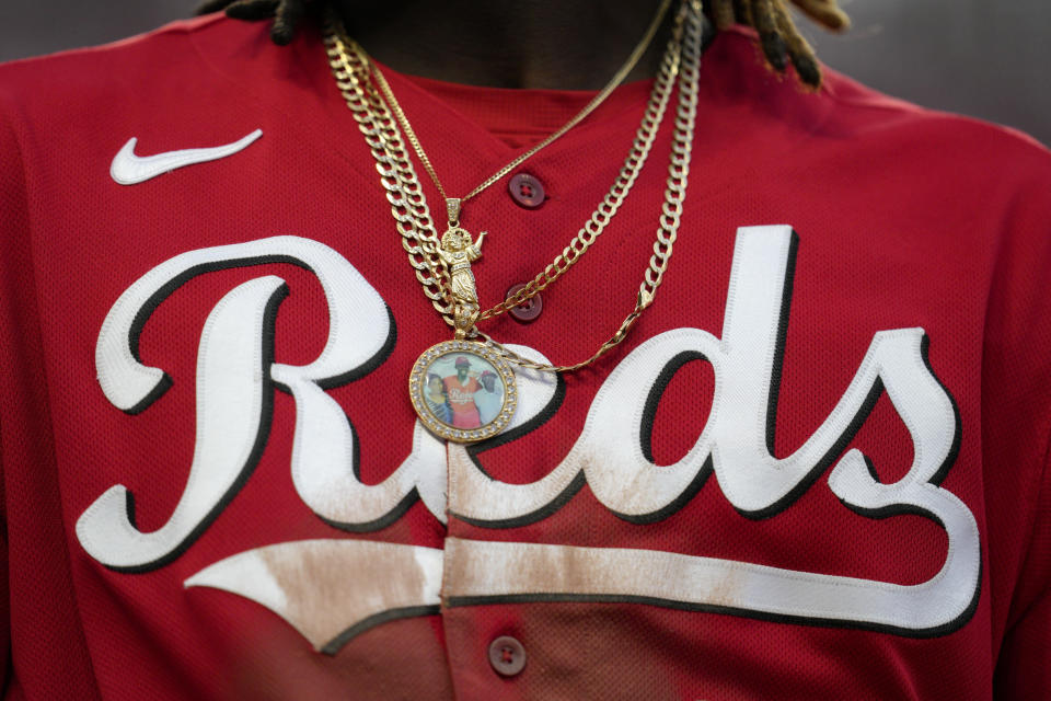 Cincinnati Reds' Elly De La Cruz stands in the batter's in the fourth inning of a baseball game against the Los Angeles Dodgers in Cincinnati, Wednesday, June 7, 2023. (AP Photo/Jeff Dean)