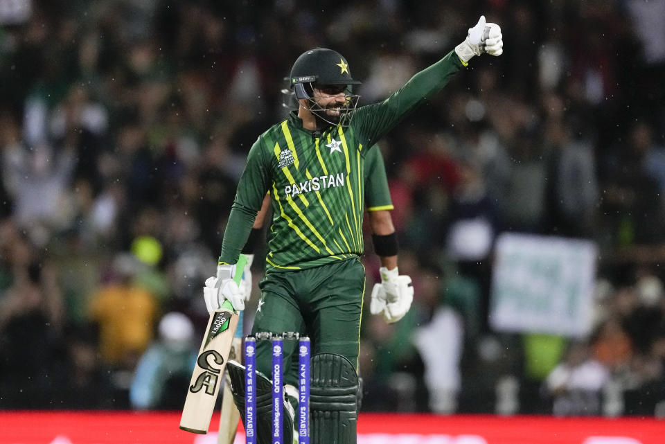 Pakistan's Shadab Khan celebrates after scoring 50 runs during the T20 World Cup cricket match between Pakistan and South Africa in Sydney, Australia, Thursday, Nov. 3, 2022. (AP Photo/Rick Rycroft)