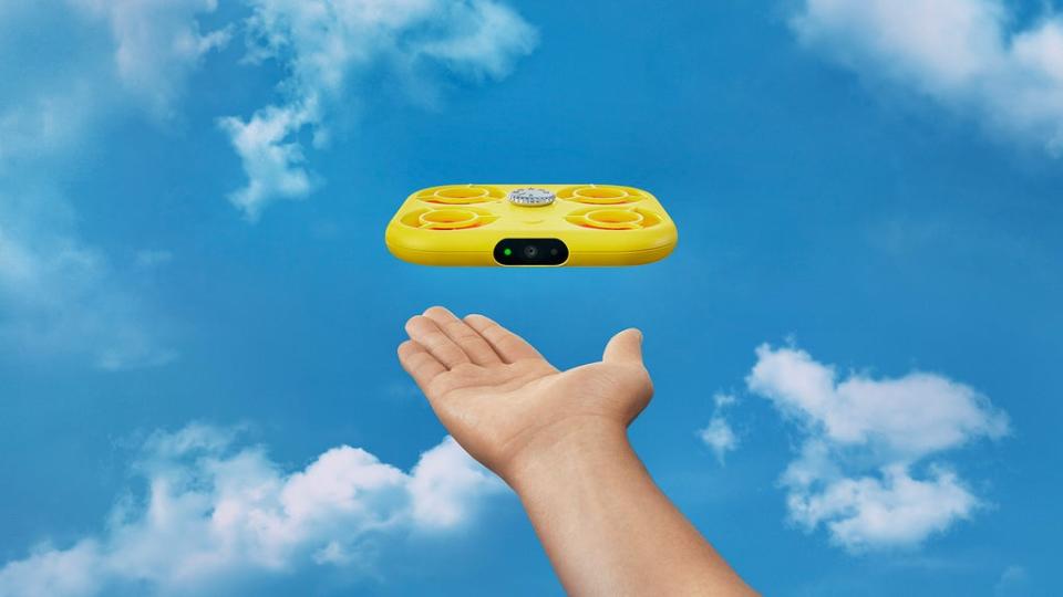 The flying camera takes off and lands from the user’s path and is able to track heads and bodies to take photos and video of subjects. (Snap Inc)