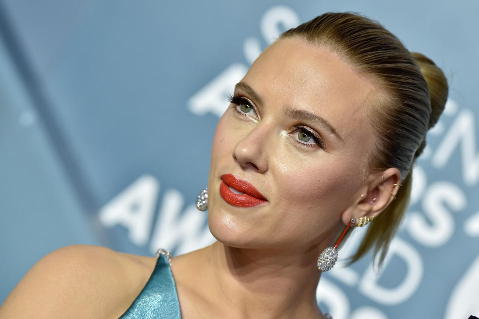 LOS ANGELES, CALIFORNIA - JANUARY 19: Scarlett Johansson attends the 26th Annual Screen Actors Guild Awards at The Shrine Auditorium on January 19, 2020 in Los Angeles, California. (Photo by Axelle/Bauer-Griffin/FilmMagic)