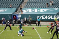 Philadelphia Eagles' Jake Elliott (4) kicks a field goal during the first half of an NFL football game against the Cincinnati Bengals, Sunday, Sept. 27, 2020, in Philadelphia. (AP Photo/Chris Szagola)