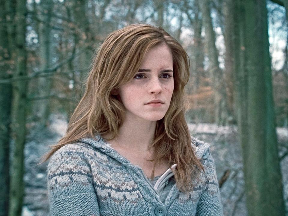 Emma watson herione granger deathly hallows