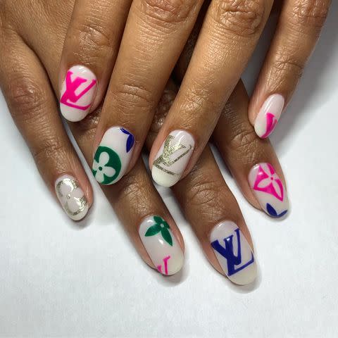 <p><a href="https://www.instagram.com/nailsbymaki.nyc/" data-component="link" data-source="inlineLink" data-type="externalLink" data-ordinal="1">@nailsbymaki.nyc</a></p>