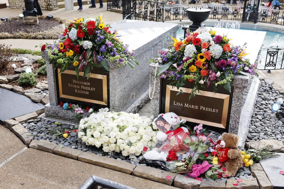 MEMPHIS, TENNESSEE - JANUARY 22: A view of the grave of Lisa Marie Presley during her memorial on January 22, 2023 in Memphis, Tennessee. Presley, 54, the only child of American singer Elvis Presley, died January 12, 2023 in Los Angeles. (Photo by Jason Kempin/Getty Images)