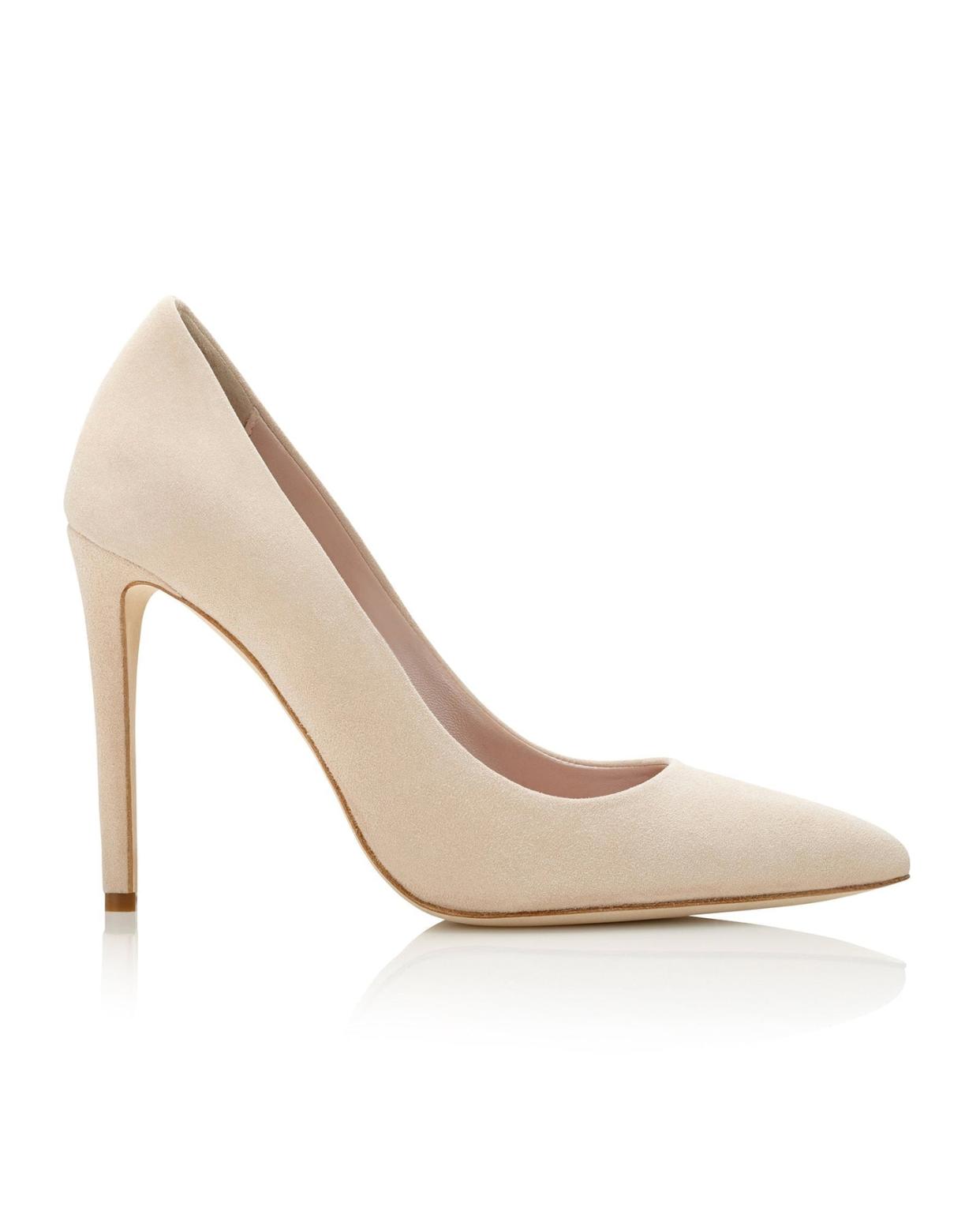 <p><a href="https://go.redirectingat.com?id=74968X1596630&url=https%3A%2F%2Fwww.emmylondon.com%2Fen-us%2Fproducts%2Frebecca-high-heel-blush-suede&sref=https%3A%2F%2Fwww.townandcountrymag.com%2Fsociety%2Ftradition%2Fg61189841%2Froyal-family-ascot-2024-fashion%2F" rel="nofollow noopener" target="_blank" data-ylk="slk:Shop Now;elm:context_link;itc:0;sec:content-canvas" class="link rapid-noclick-resp">Shop Now</a></p><p>Rebecca High Heel</p><p>emmylondon.com</p><p>$595.00</p>