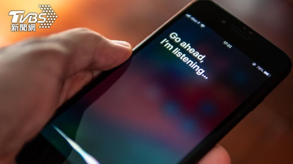 未來用戶只要說出「Siri」，就能喚醒語音助理Siri。（示意圖／shutterstock 達志影像）