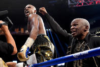 <p>The Most Brutal Photos From The Mayweather-McGregor Fight </p>