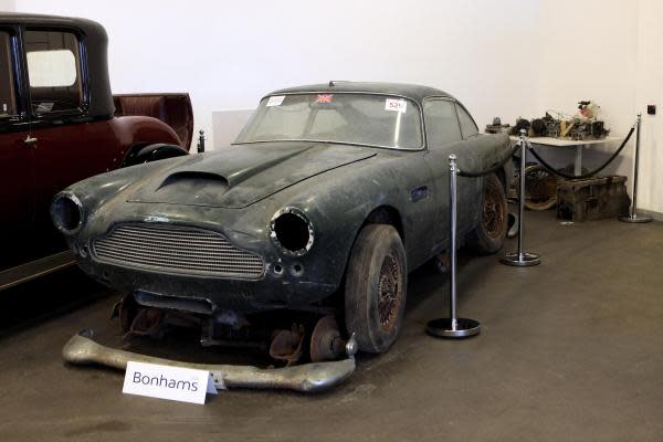 <b>Aston Martin</b> <br> In its younger and more beautiful days, this 1960 Aston Martin DB4 Series II Sports Saloon Mercedes was owned by Elvis, but in 1996 it was discovered in the "barn find condition" shown here. It remained like that for 14 years until it went to auction with <a href="http://www.bonhams.com/auctions/18220/lot/529/" rel="nofollow noopener" target="_blank" data-ylk="slk:Bonhams;elm:context_link;itc:0;sec:content-canvas" class="link ">Bonhams</a> in December 2010 in Weybridge, England. Its estimated value was approximately $82,645, which was exceeded at auction when it sold for about $110,000. (Getty Images)