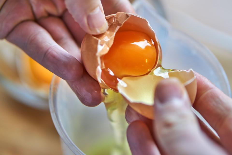 separate egg yolks and egg whites