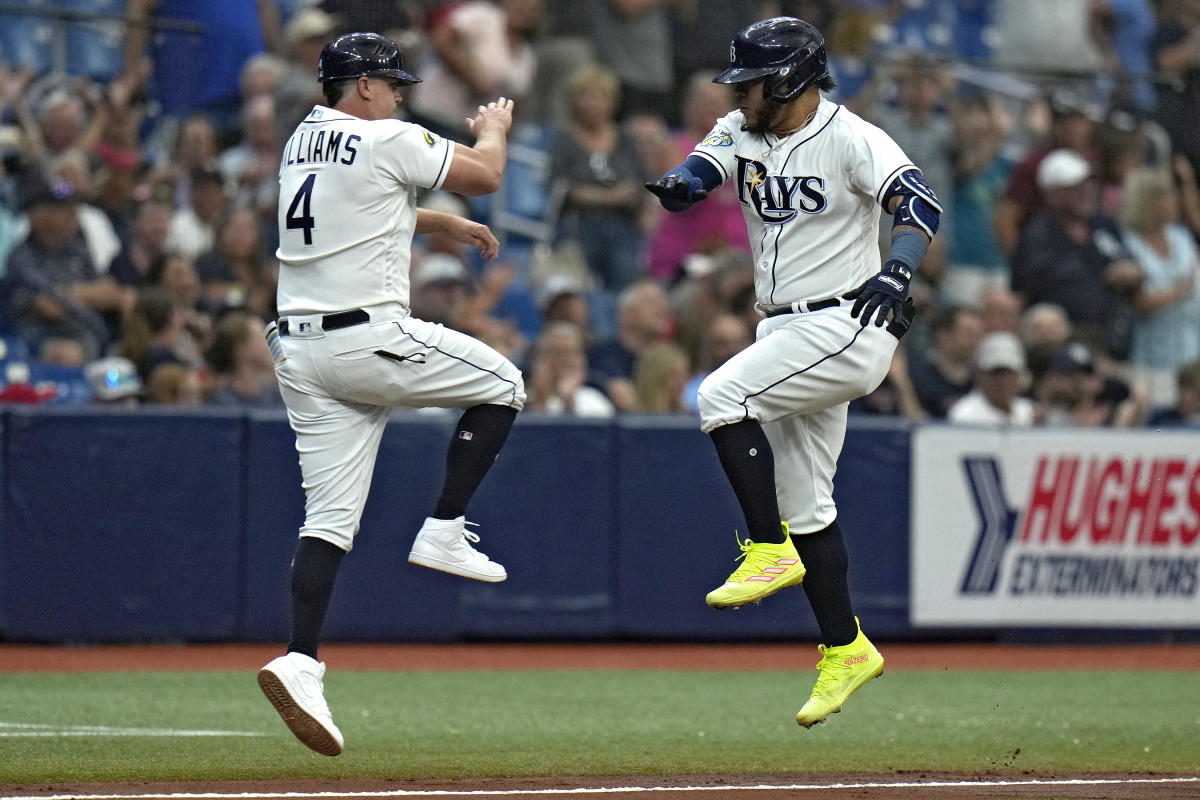 Arozarena 6 RBIs, Rays beat Blue Jays, tie for AL WC lead