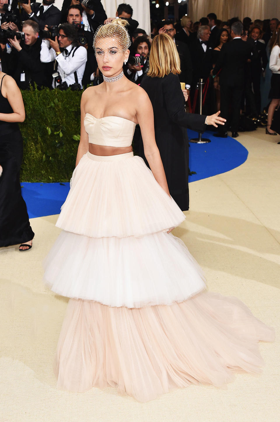 Hailey Baldwin In Custom Carolina Herrera