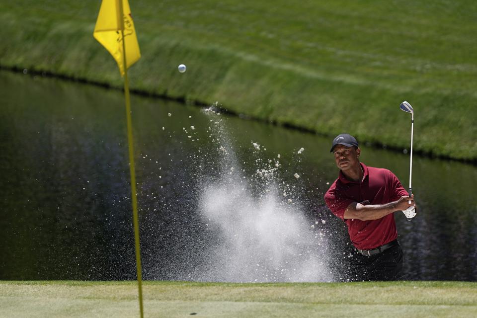 Tiger Woods hits from the bunker on the 15th hole during final round at the Masters golf tournament at Augusta National Golf Club Sunday, April 14, 2024, in Augusta, Ga. (AP Photo/George Walker IV)