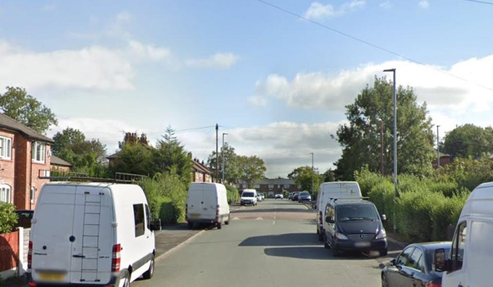 Im Bild eine Gesamtansicht der Rose Bank Road in Manchester (Google Street View Rose Bank Road in Manchester)
