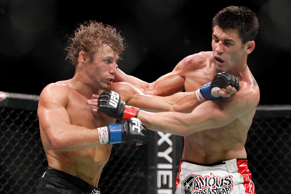 Dominick Cruz vs. Urijah Faber, UFC 132