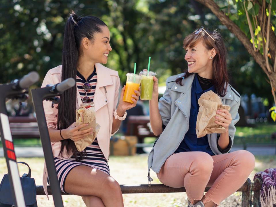 gen z coffee drinks in park