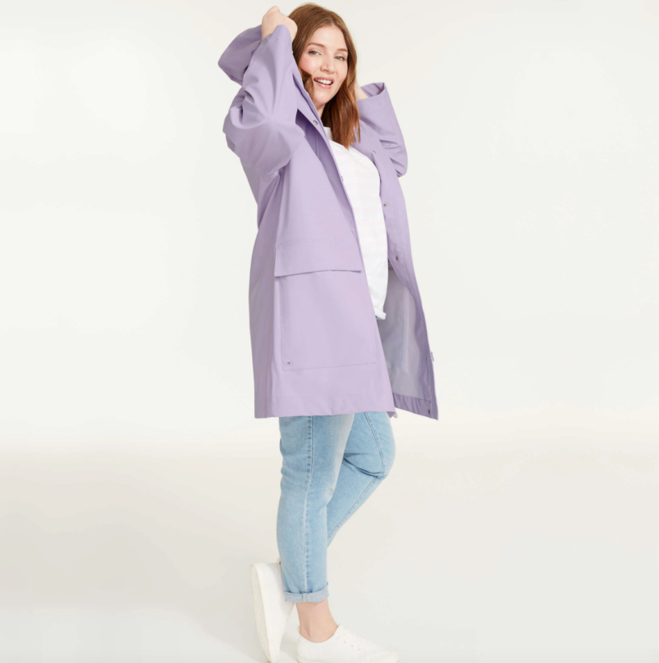 Joe Fresh Women+ Raincoat in Light Purple (Photo via Joe Fresh)