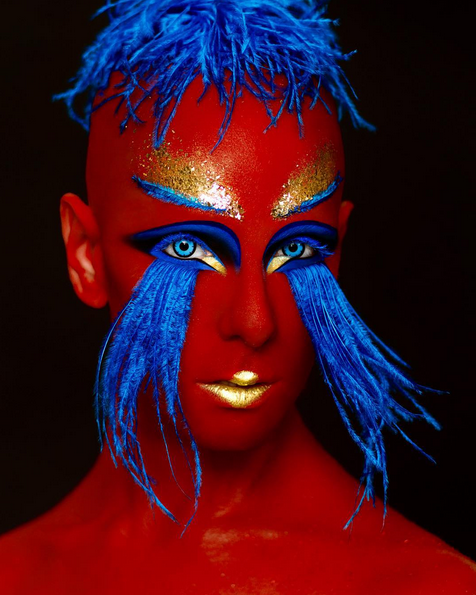 This makeup artist creates mesmerizing self portraits