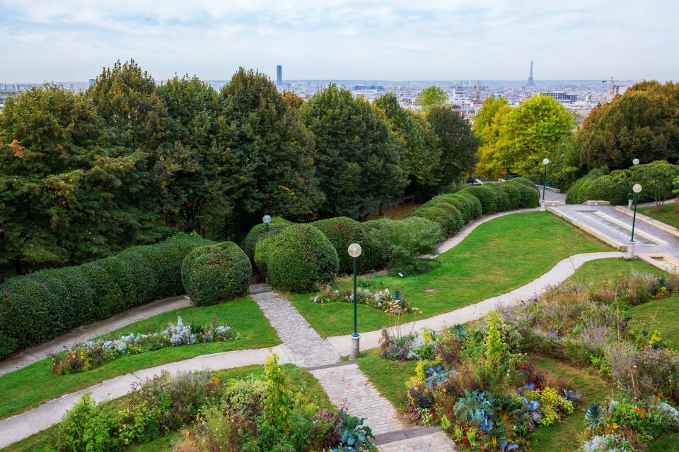 Views of the Eiffel Tower from Parc de Belleville