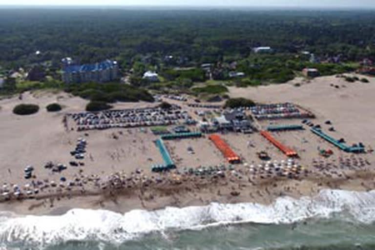 Desde el aire, el balneario Hemingway, de Cariló