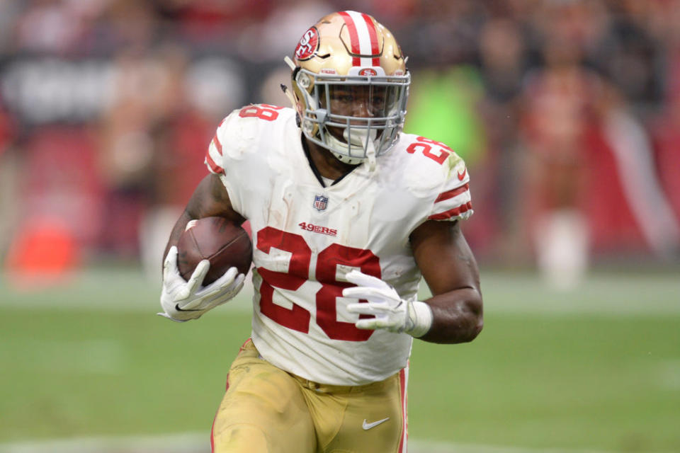 Oct 1, 2017; Glendale, AZ, USA; San Francisco 49ers running back Carlos Hyde (28) runs with the ball against the Arizona Cardinals during the second half at University of Phoenix Stadium. Mandatory Credit: Joe Camporeale-USA TODAY Sports