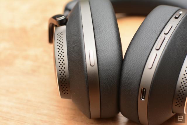 Bowers & Wilkins PX8 Wireless Over-the-Ear Noise-Canceling Bluetooth  Headphones Review 