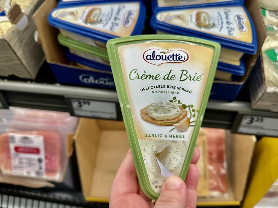 alouette Crème de Brie Garlic & Herb Brie Spread<p>Krista Marshall</p>
