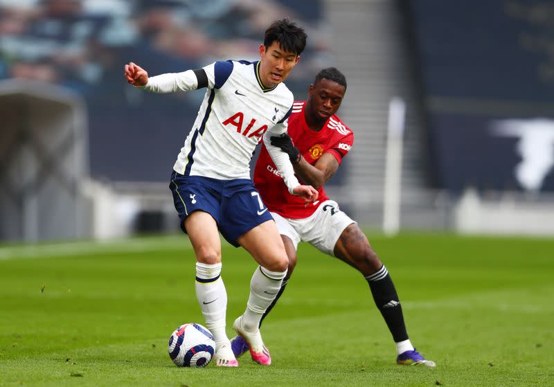 Premier League - Tottenham Hotspur v Manchester United