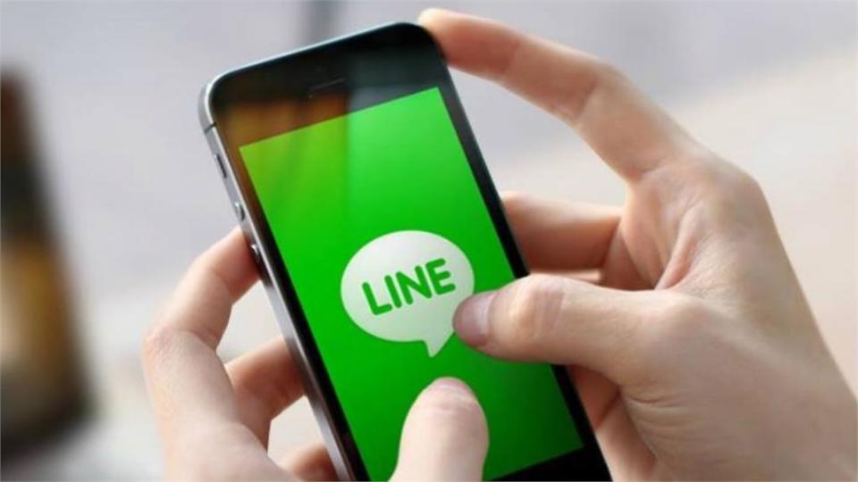 他退家庭LINE群組「手殘翻群」1萬張照片全刪！連襟怒告求償50萬