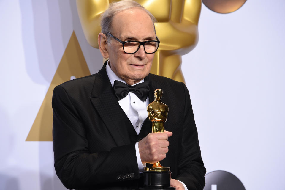 Nachdem er 2007 den Oscar für sein Lebenswerk erhielt, gewann Morricone 2016 erstmals einen Oscar für die beste Filmmusik. (Bild: Robyn Beck/AFP/Getty Images)