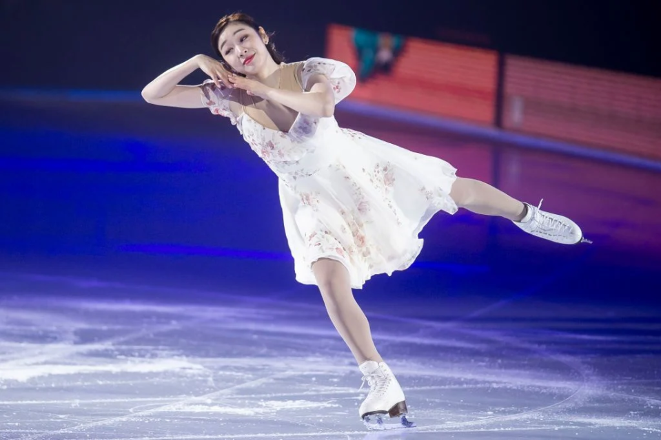 韓國花式滑冰女神金妍兒將於 2022 年 10 月結婚 South Korean Ice Skater Yuna Kim performs during Revolution on Ice Madrid 2018 at Vista Alegre Palace in Madrid, Spain. December 2018. (Photo by BorjaB.Hojas/COOLMedia/NurPhoto via Getty Images)