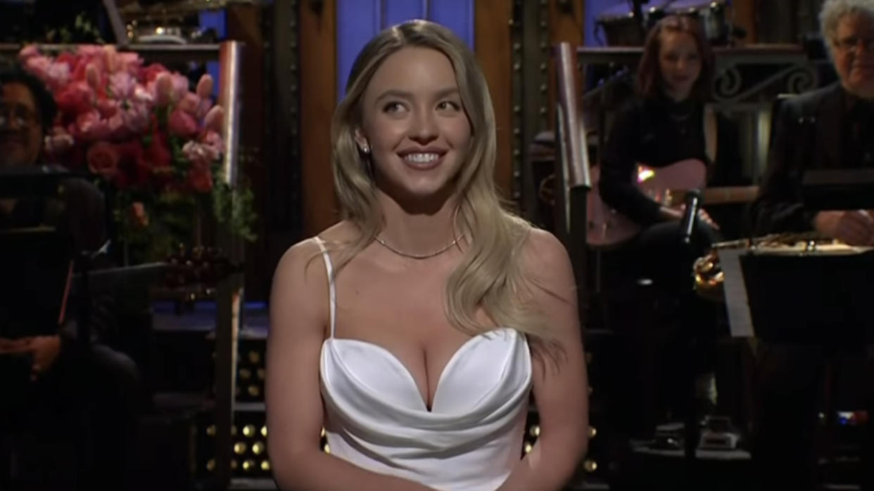  Sydney Sweeney on SNL. 